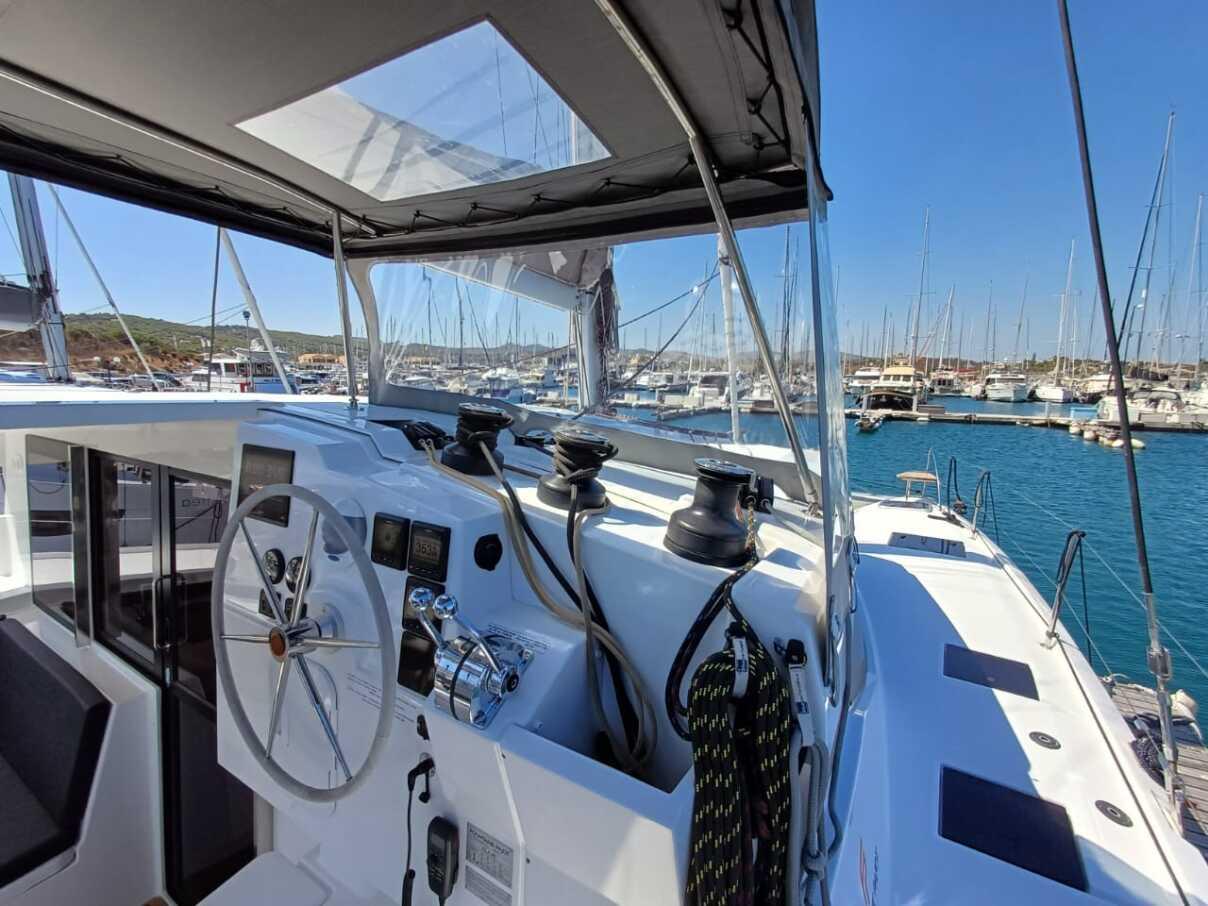 Fountaine Pajot Isla 40 - 4 + 1 cab., picture 4