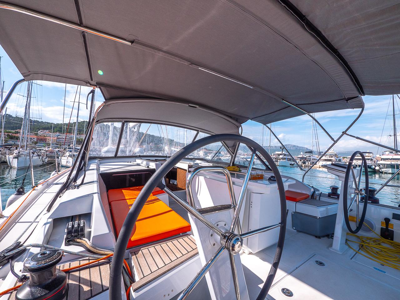 Oceanis 46.1, picture 5