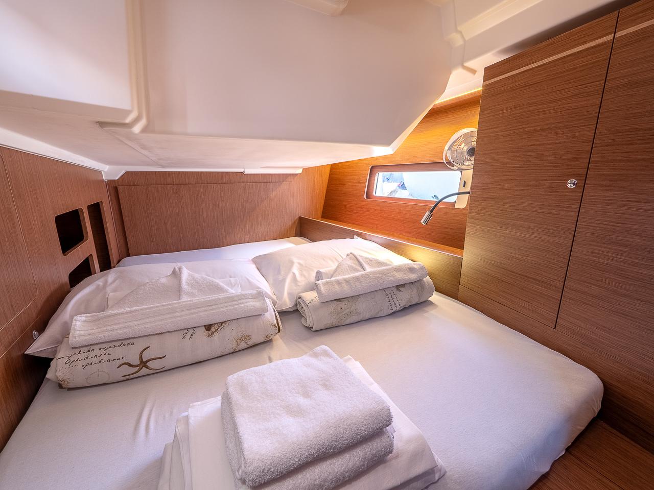 Oceanis 46.1, picture 21