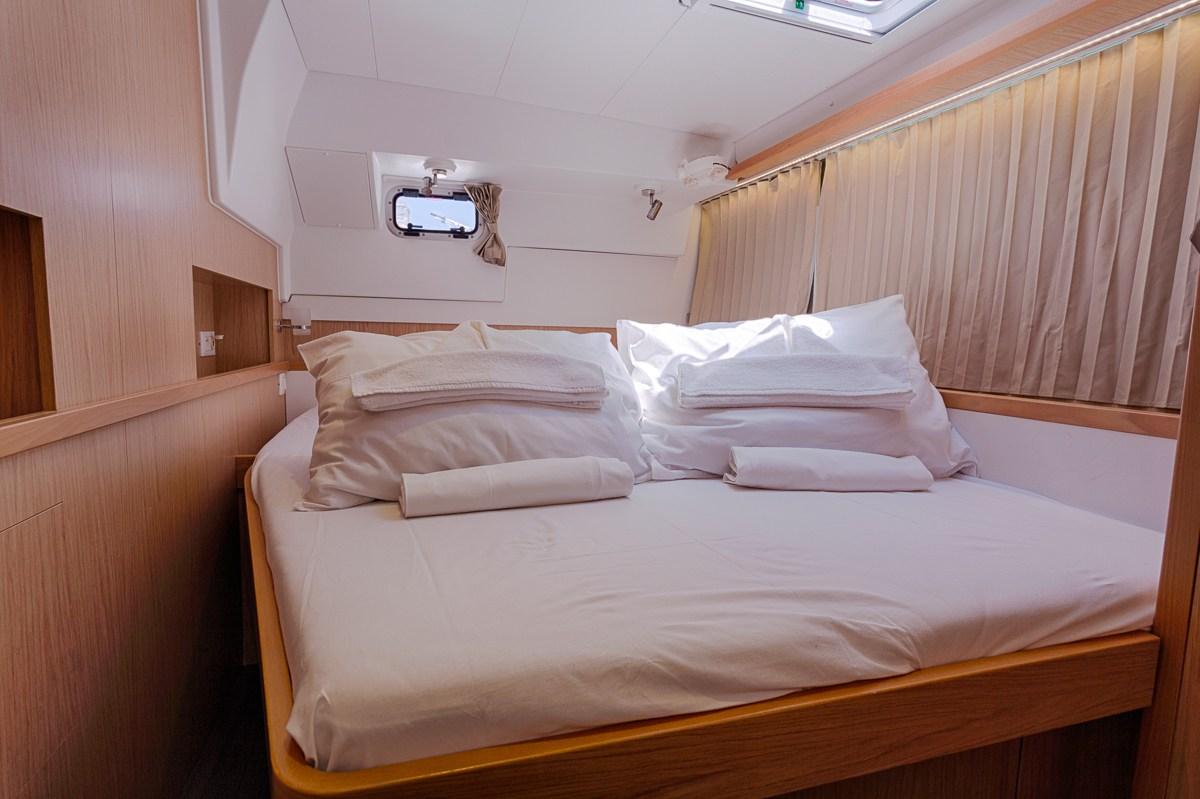 Lagoon 400 S2 - 4 + 2 cab., picture 21