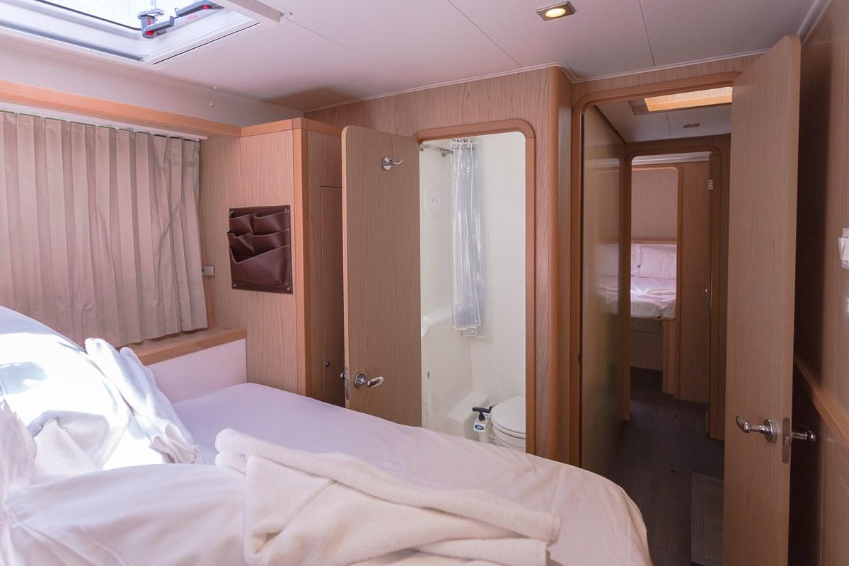 Lagoon 400 S2 - 4 + 2 cab., picture 22