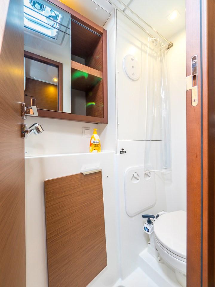 Lagoon 40 - 4 + 2 cab, picture 28