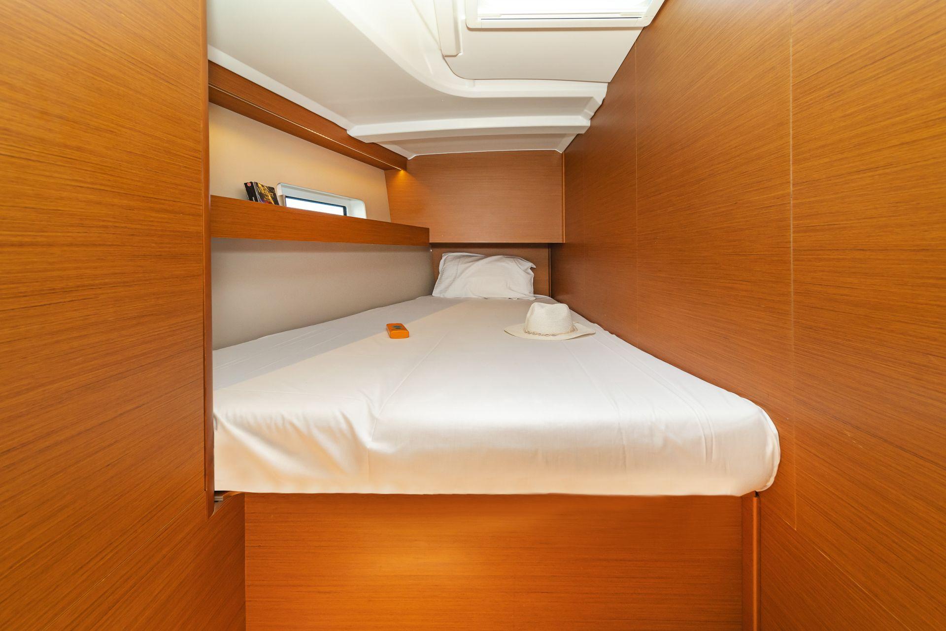 Sun Odyssey 490 - 5 + 1 cab., picture 4