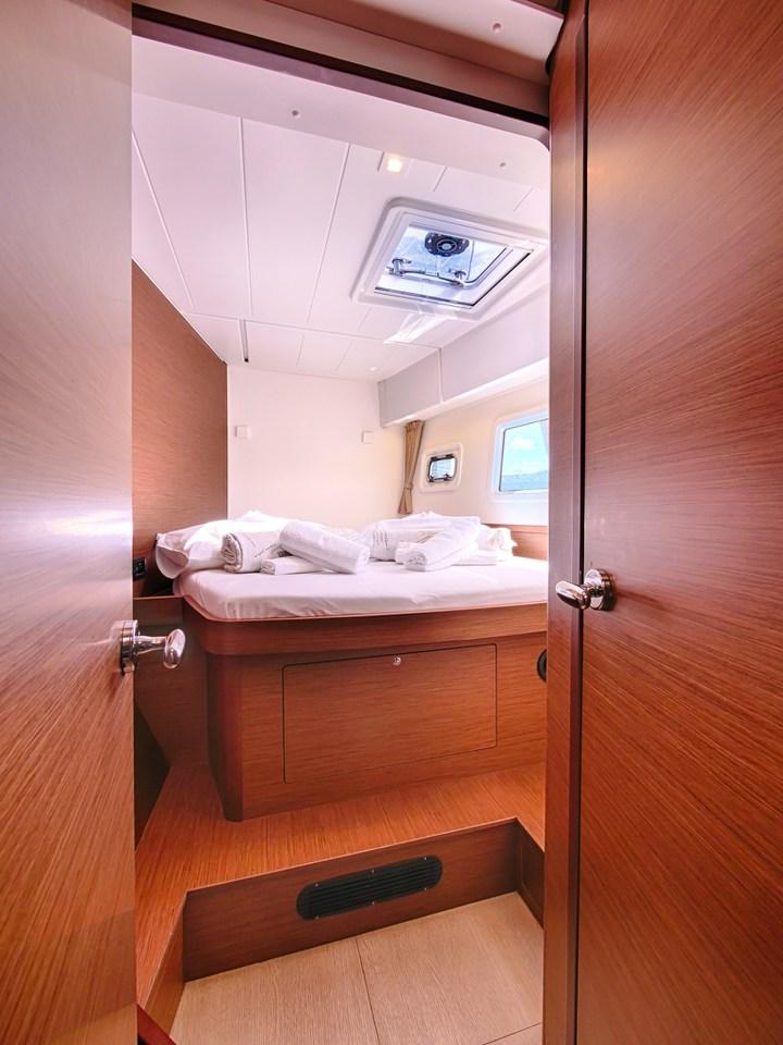Lagoon 42 - 4 + 2 cab., picture 18