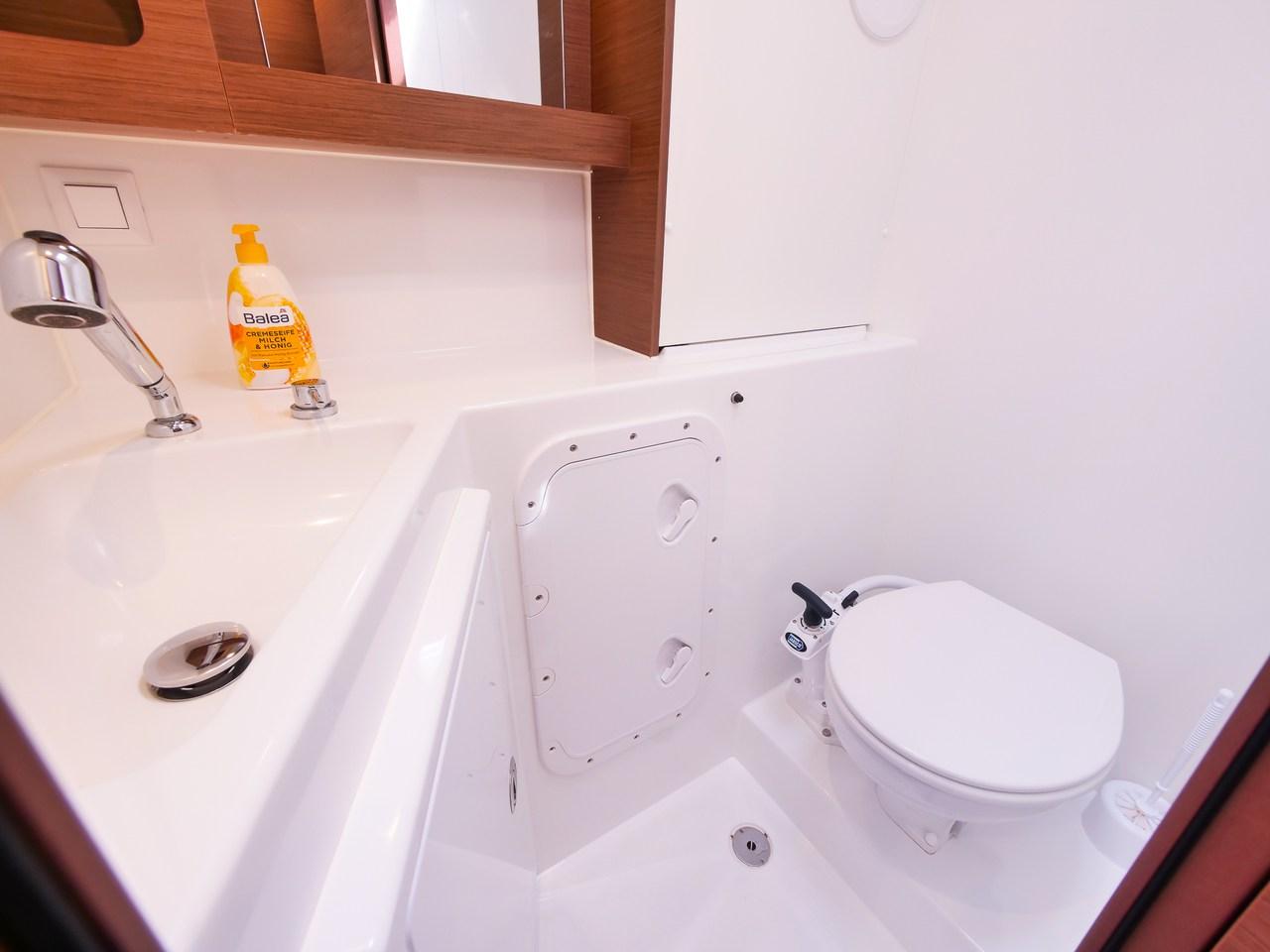 Lagoon 42 - 4 + 2 cab., picture 26