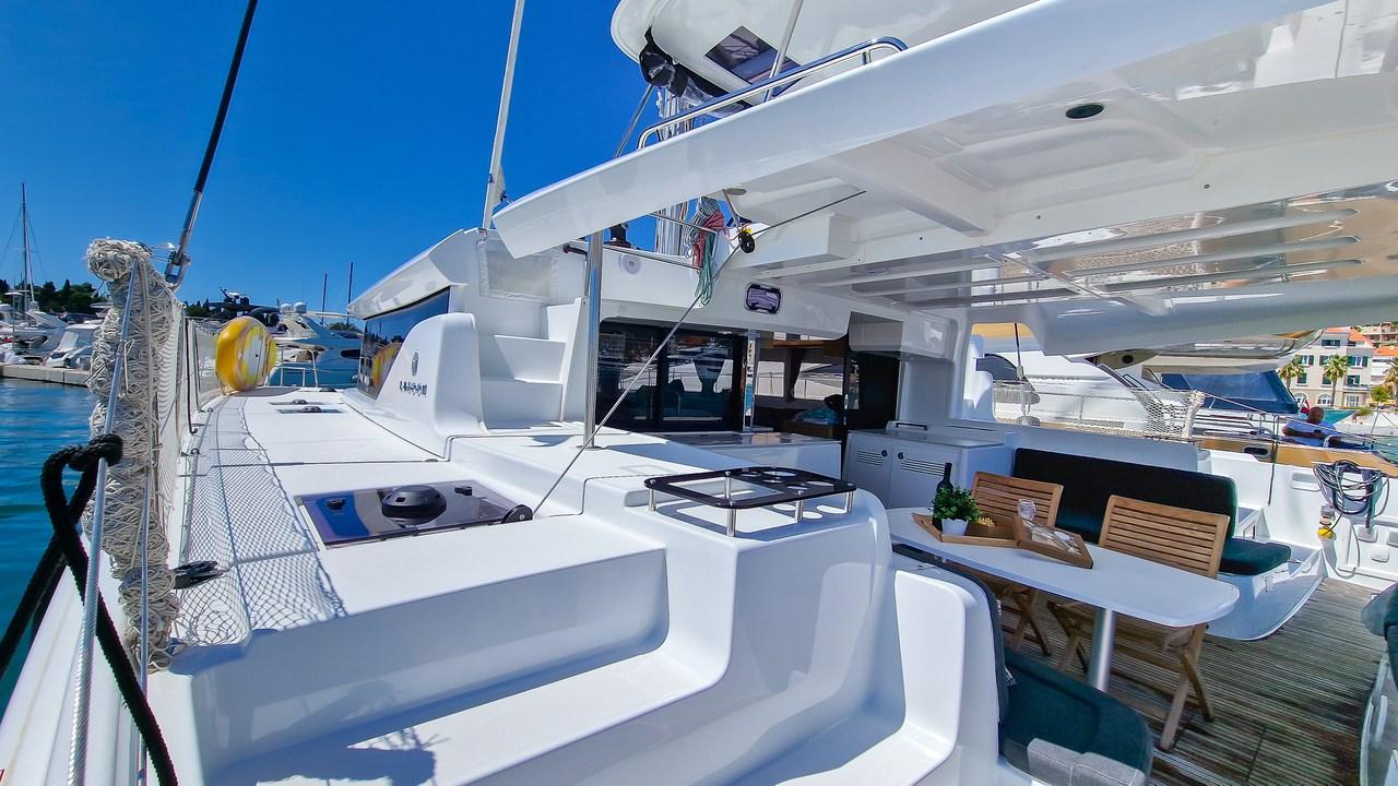 Lagoon 46 - 4 + 2 cab., picture 6