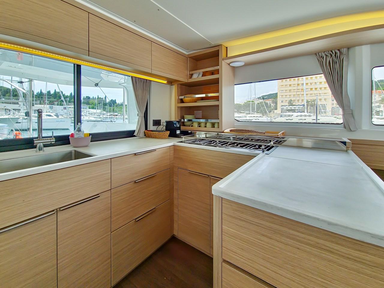 Lagoon 46 - 4 + 2 cab., picture 18