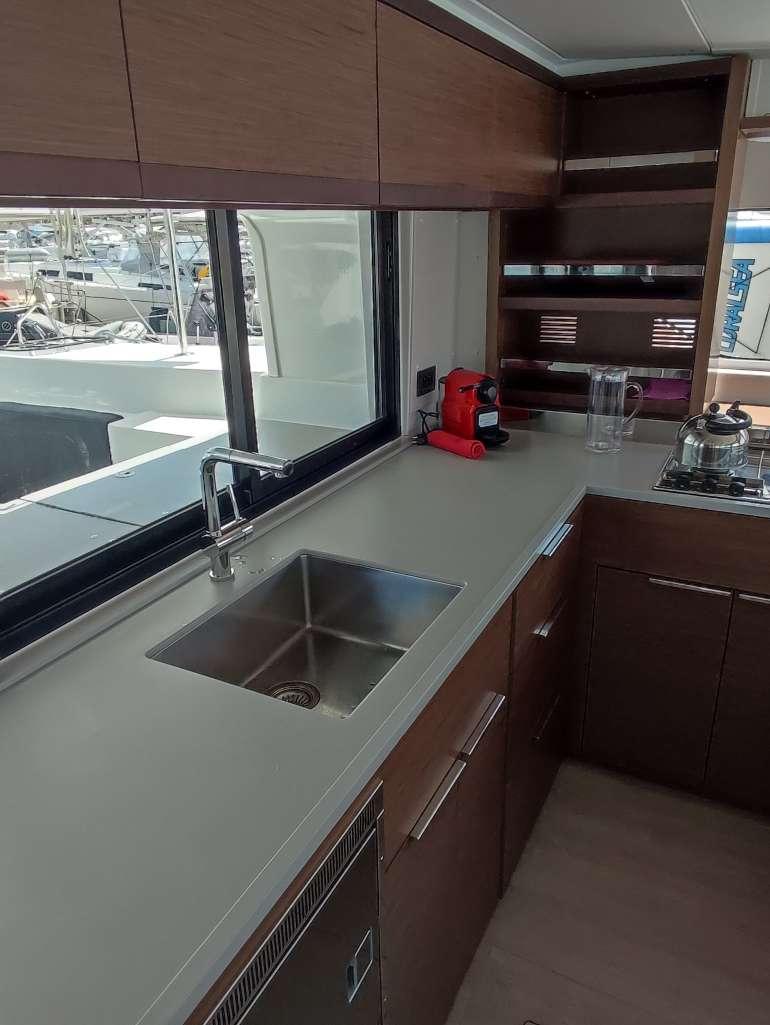 Lagoon 46 - 4 + 2 cab., picture 7