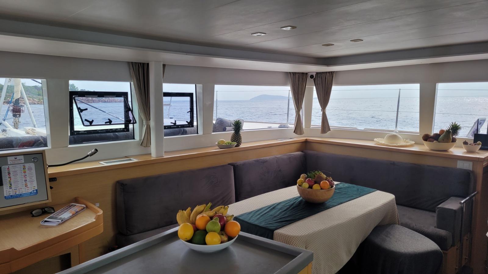 Lagoon 450 F - 4 + 2 cab. - Butterfly, picture 11