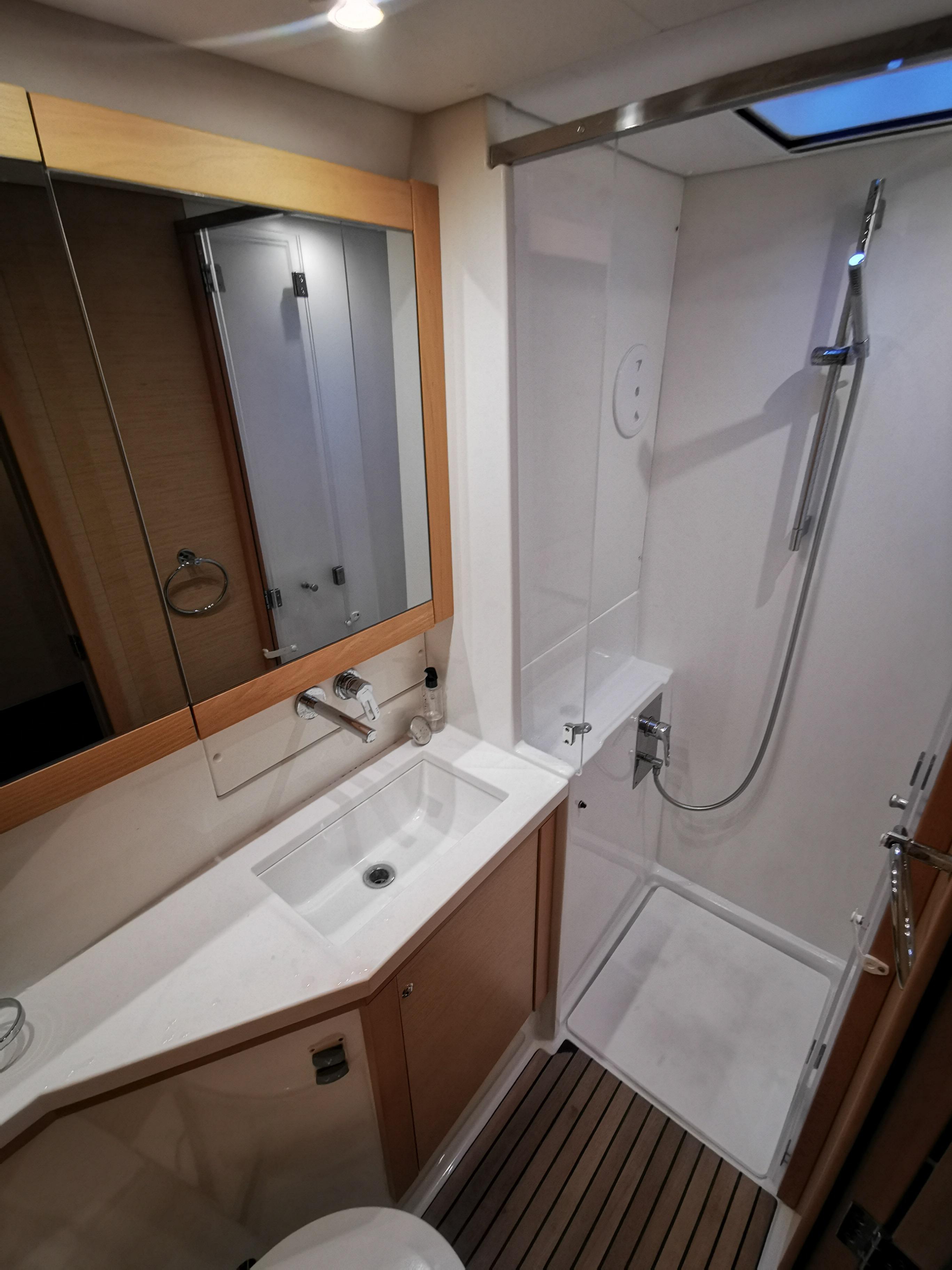 Lagoon 450 F - 4 + 2 cab. - Butterfly, picture 12