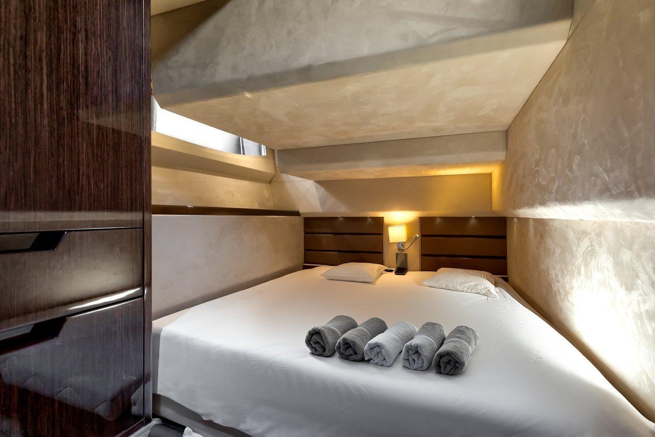 Galeon 420 Fly - 3 cab., picture 25