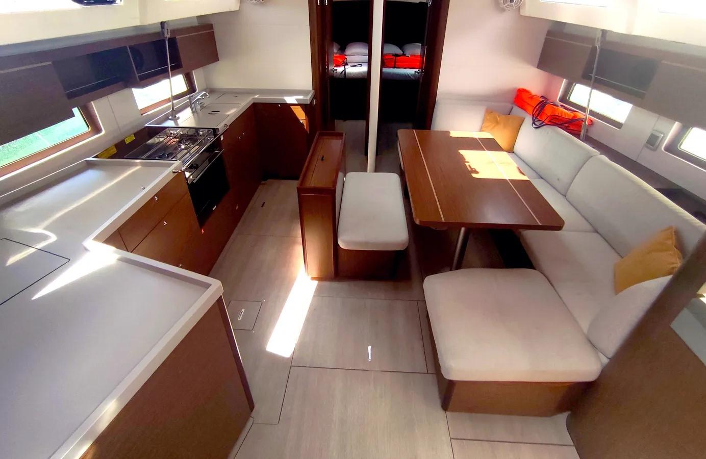 Oceanis 46.1, picture 7