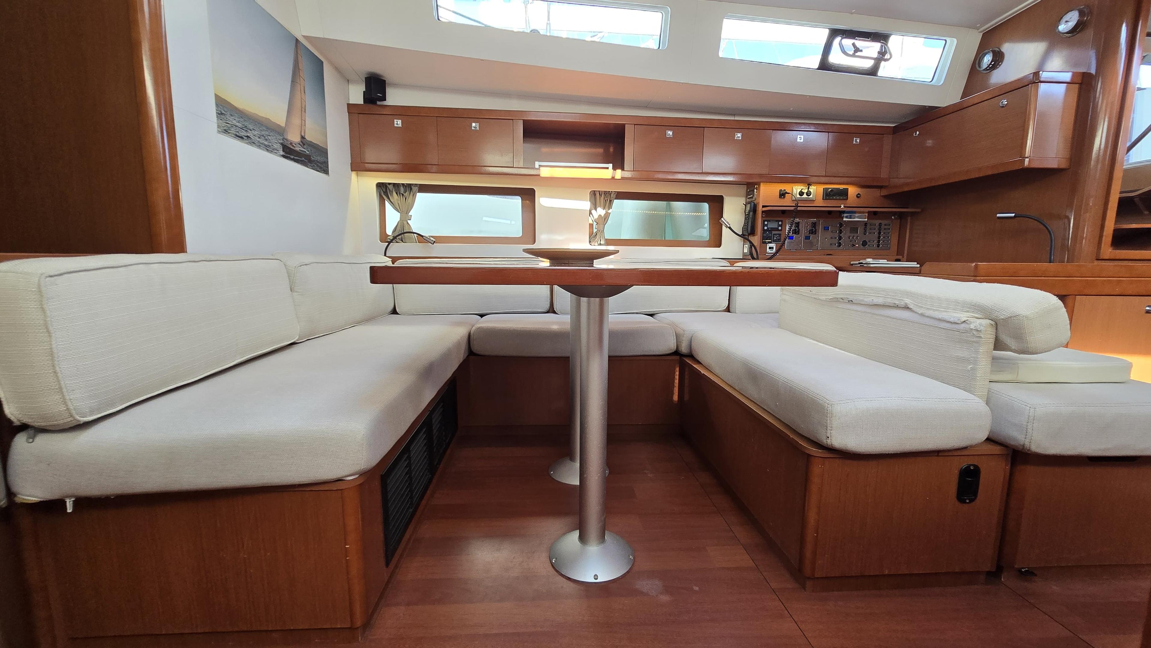 Oceanis 55 - 4 + 1 cab., picture 12