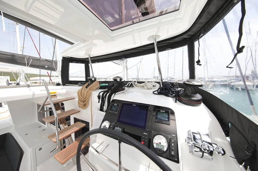 Lagoon 450 S - 4 + 2 cab., picture 6