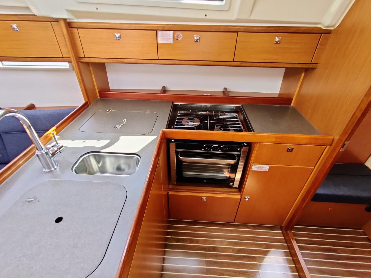 Bavaria Cruiser 37 - 3 cab., picture 6