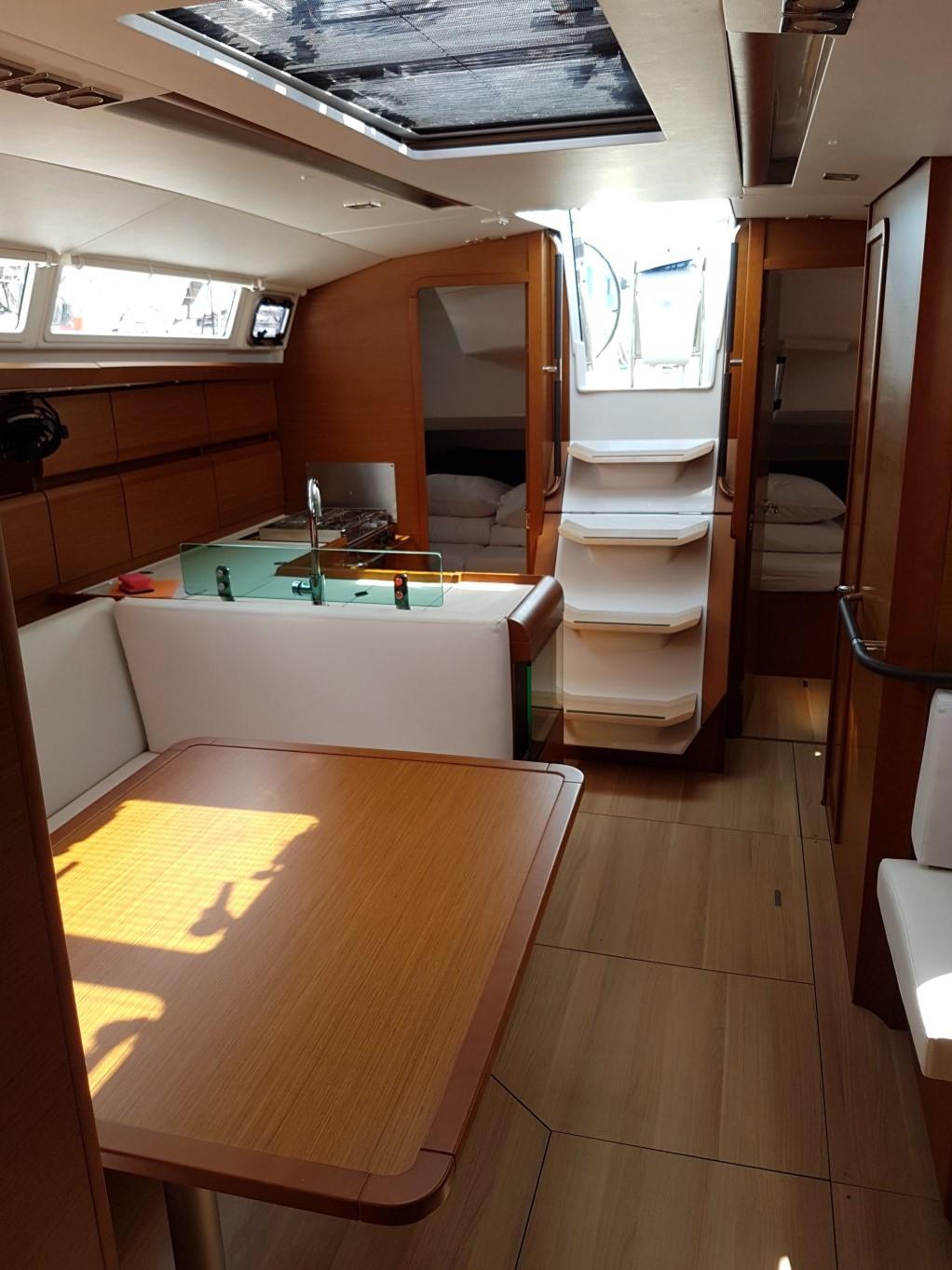 Sun Odyssey 419 - 3 cab., picture 7
