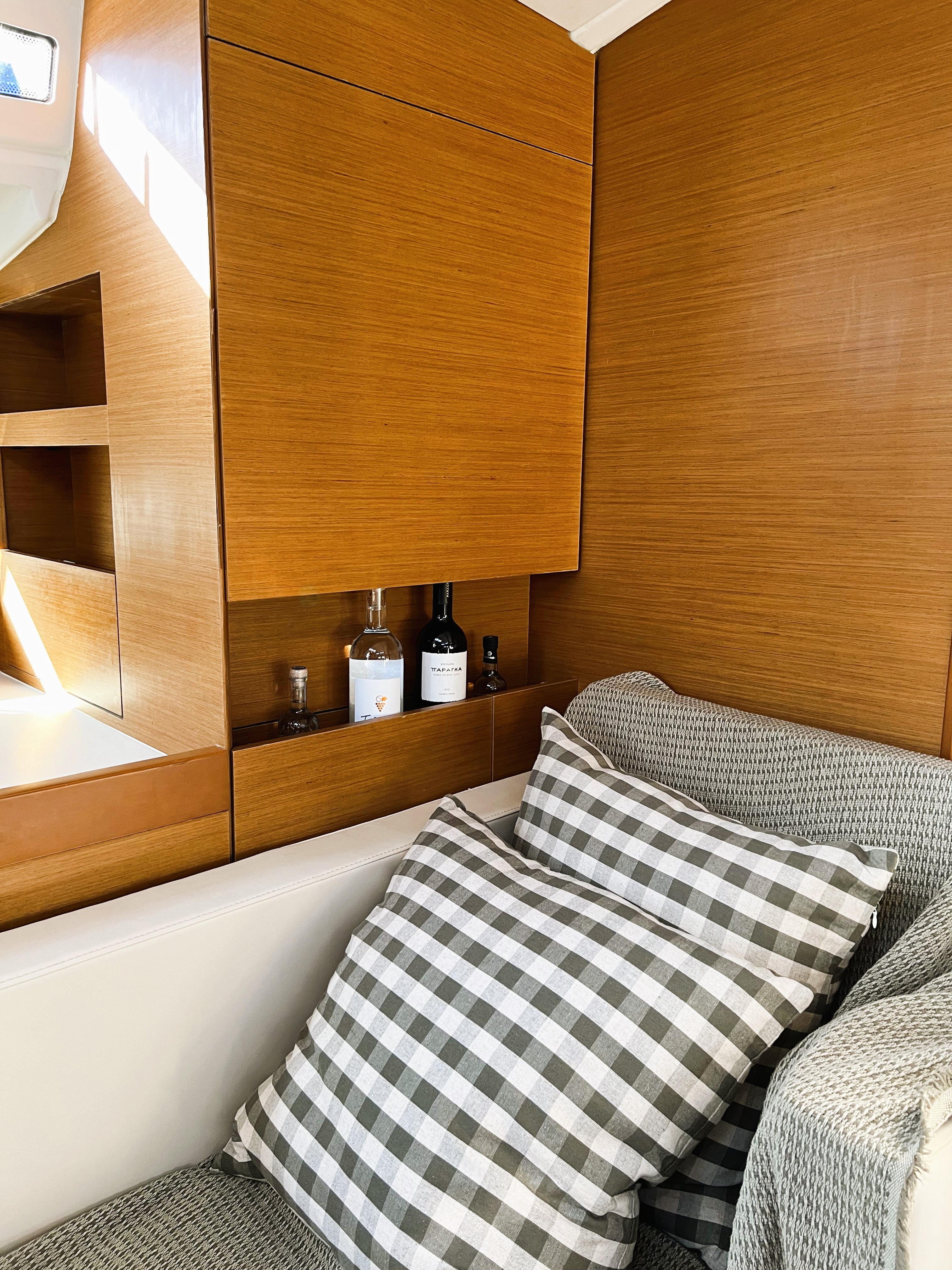 Sun Odyssey 410 - 3 cab., picture 15