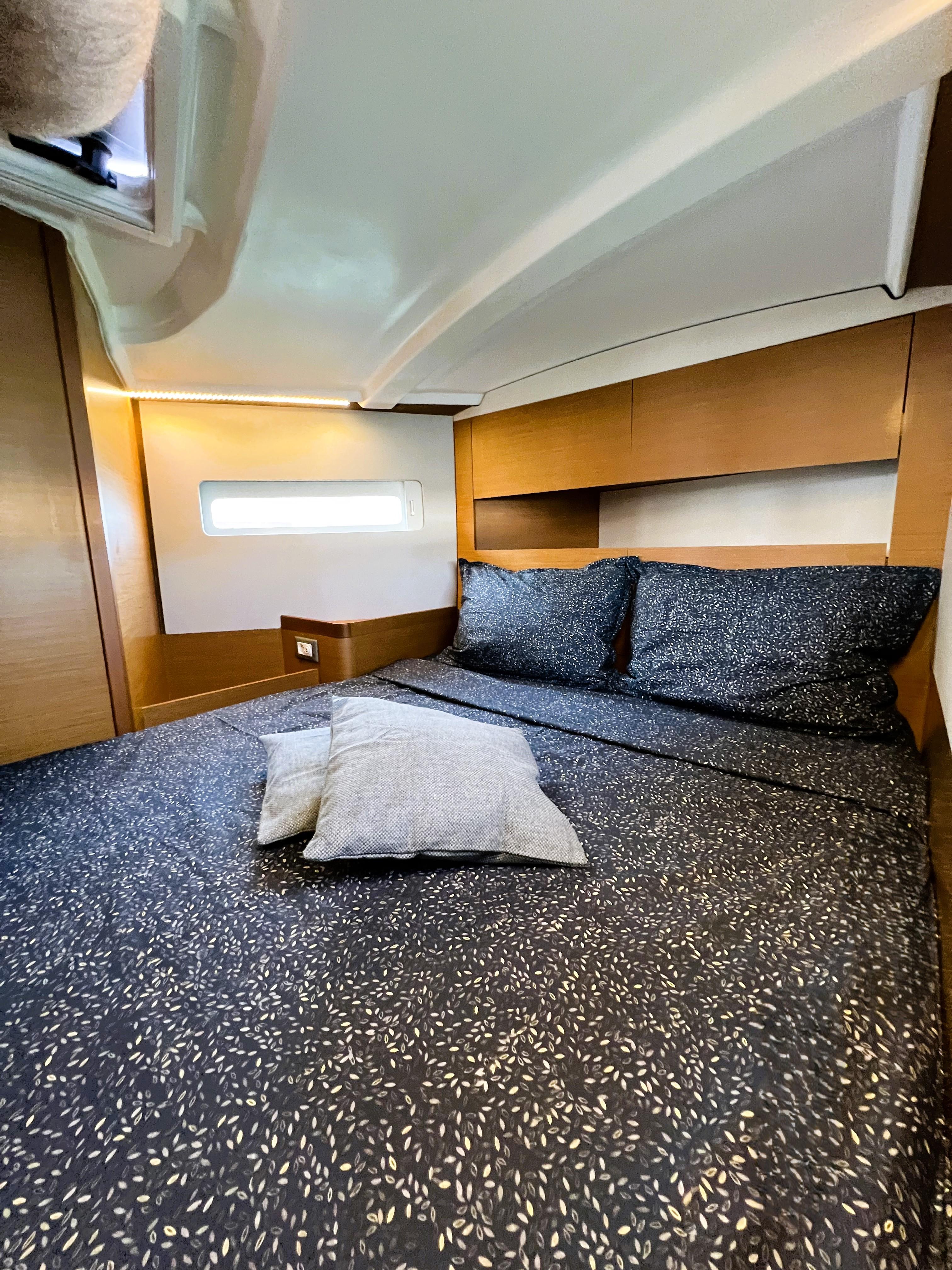 Sun Odyssey 410 - 3 cab., picture 17