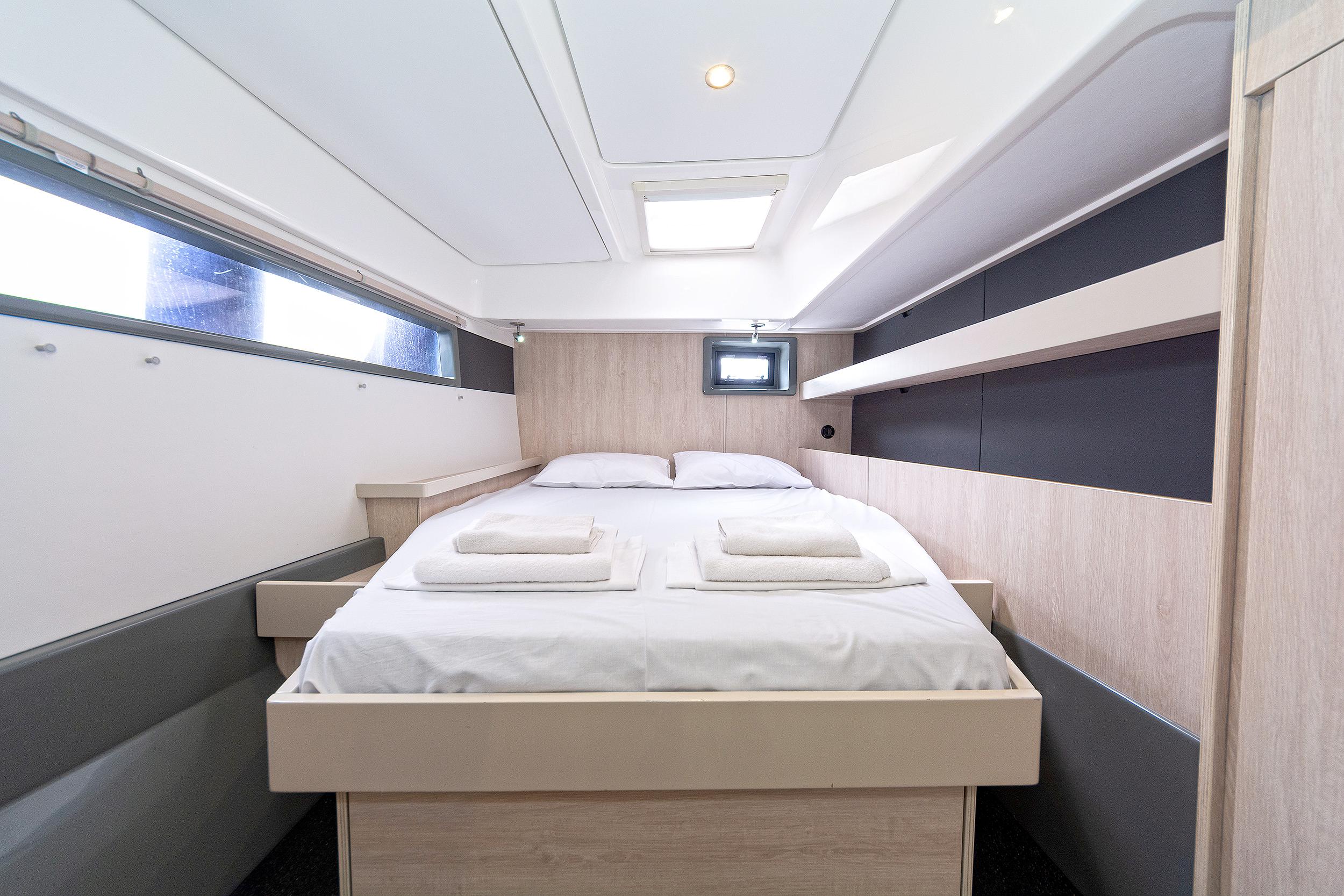 Leopard 48 - 4 + 1 cab., picture 19