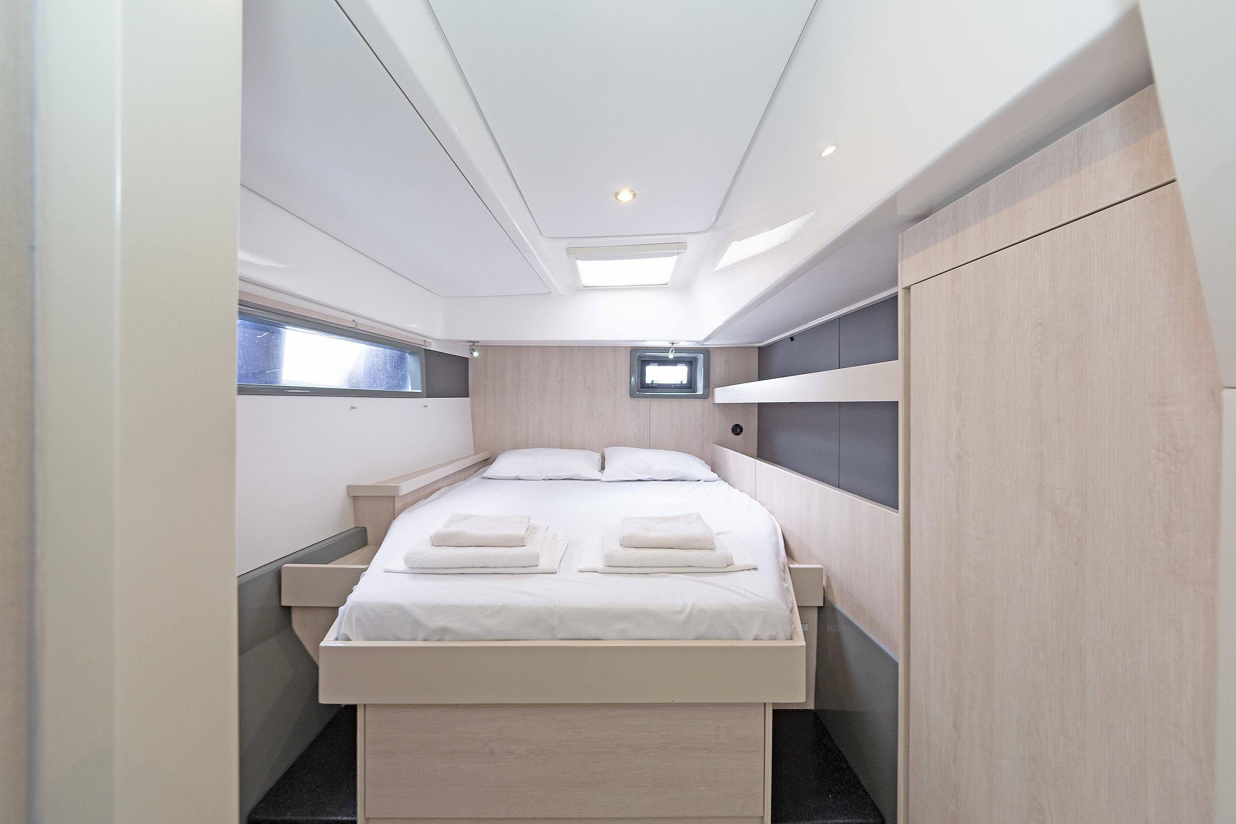 Leopard 48 - 4 + 1 cab., picture 17