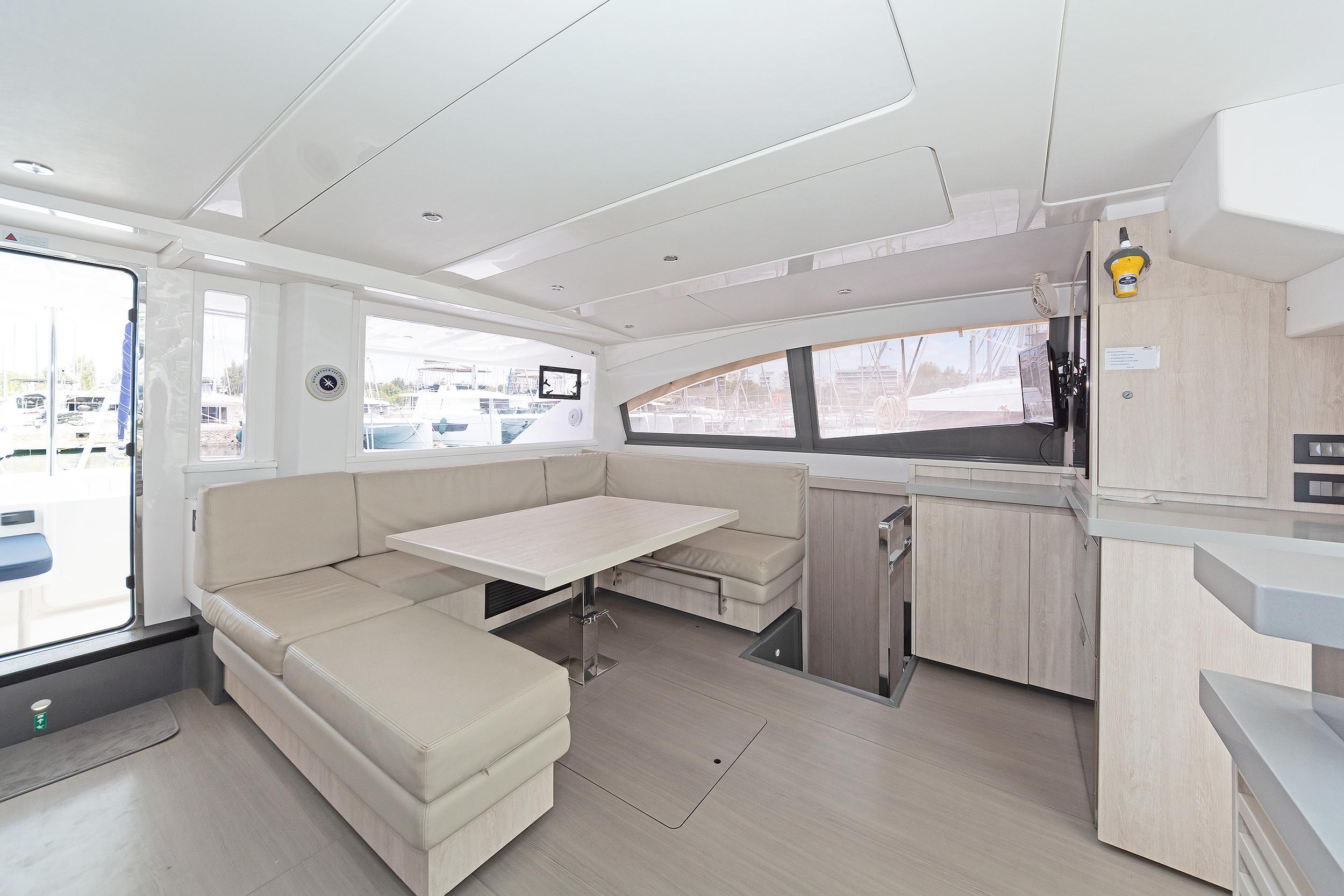 Leopard 48 - 4 + 1 cab., picture 14