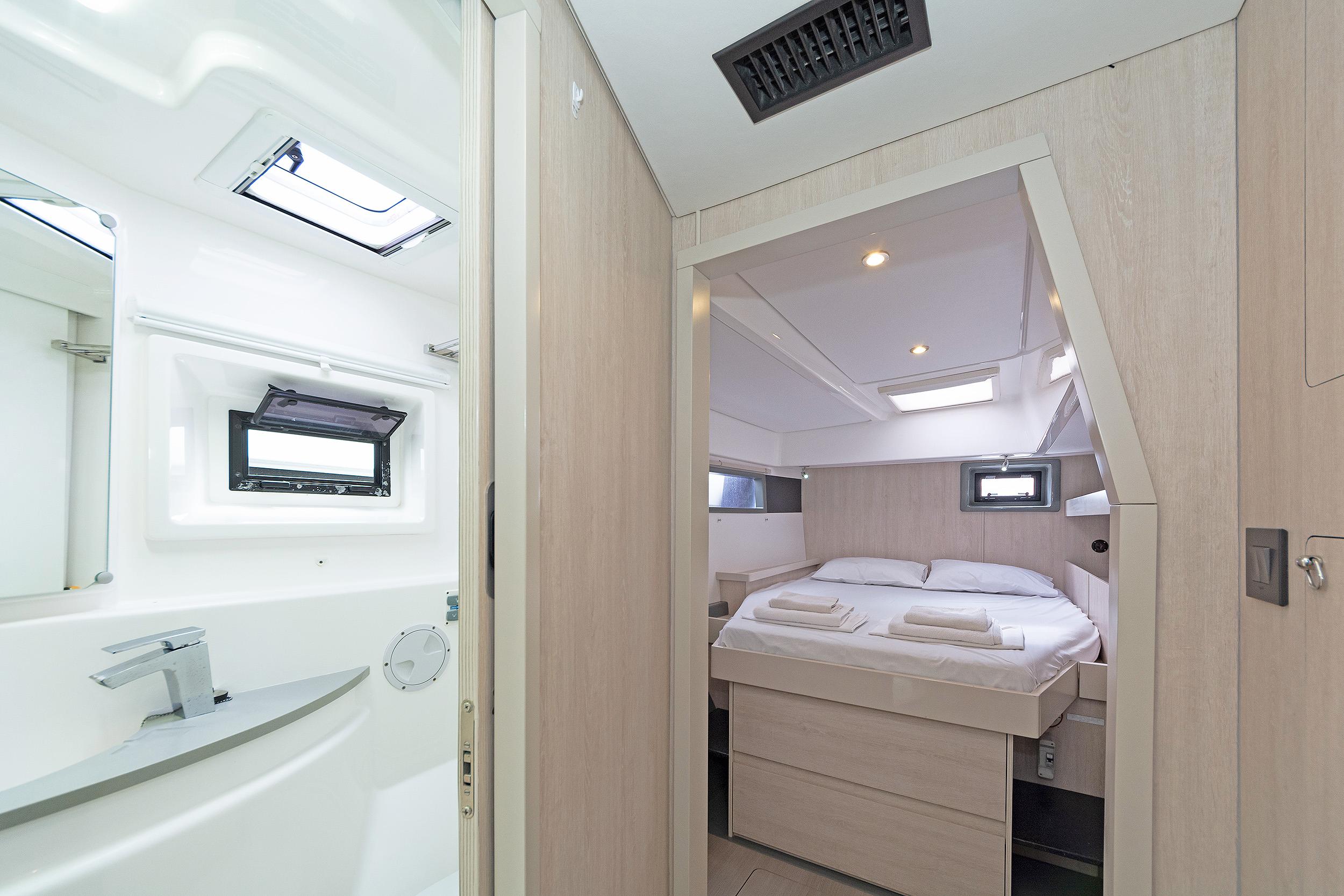 Leopard 48 - 4 + 1 cab., picture 18