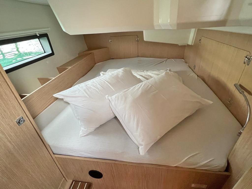 Bavaria C42, picture 15