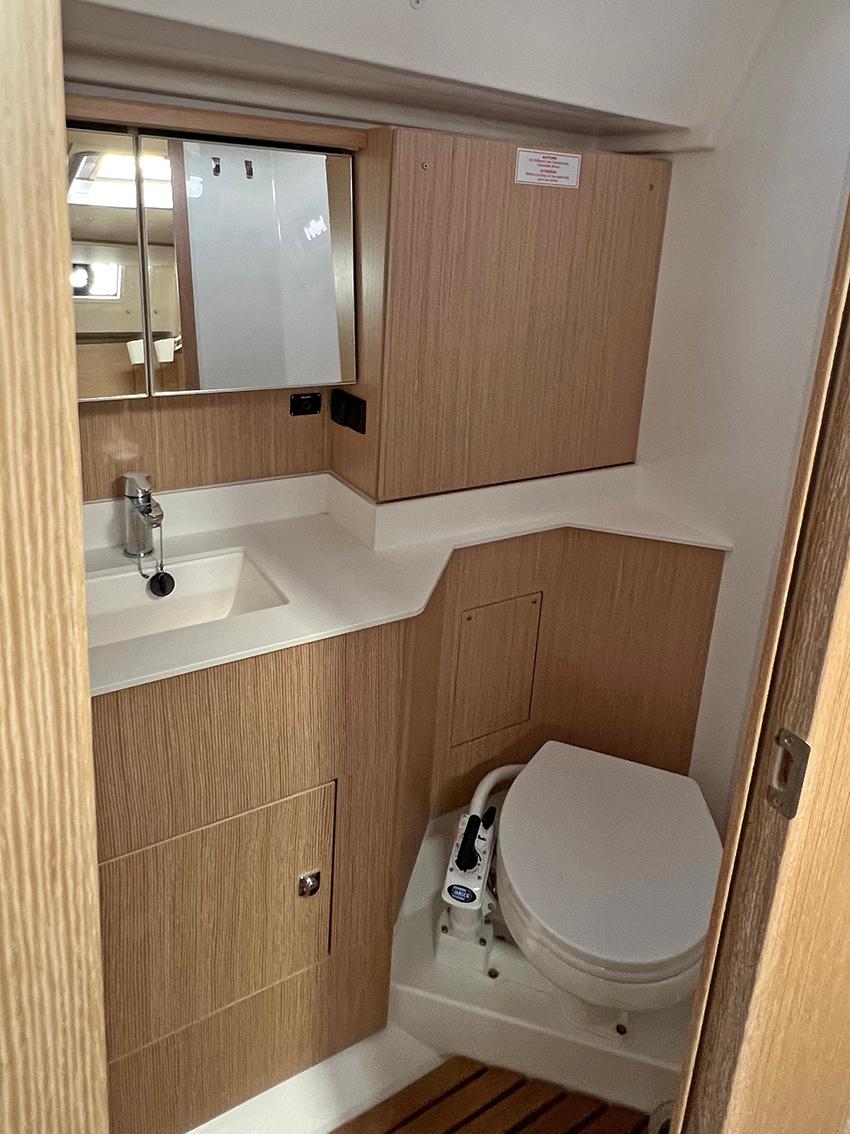 Bavaria C45 Style - 3 cab., picture 22