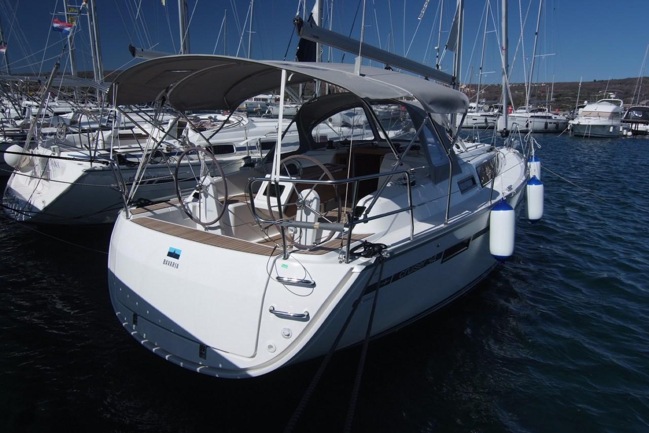 Bavaria Cruiser 34, picture 1