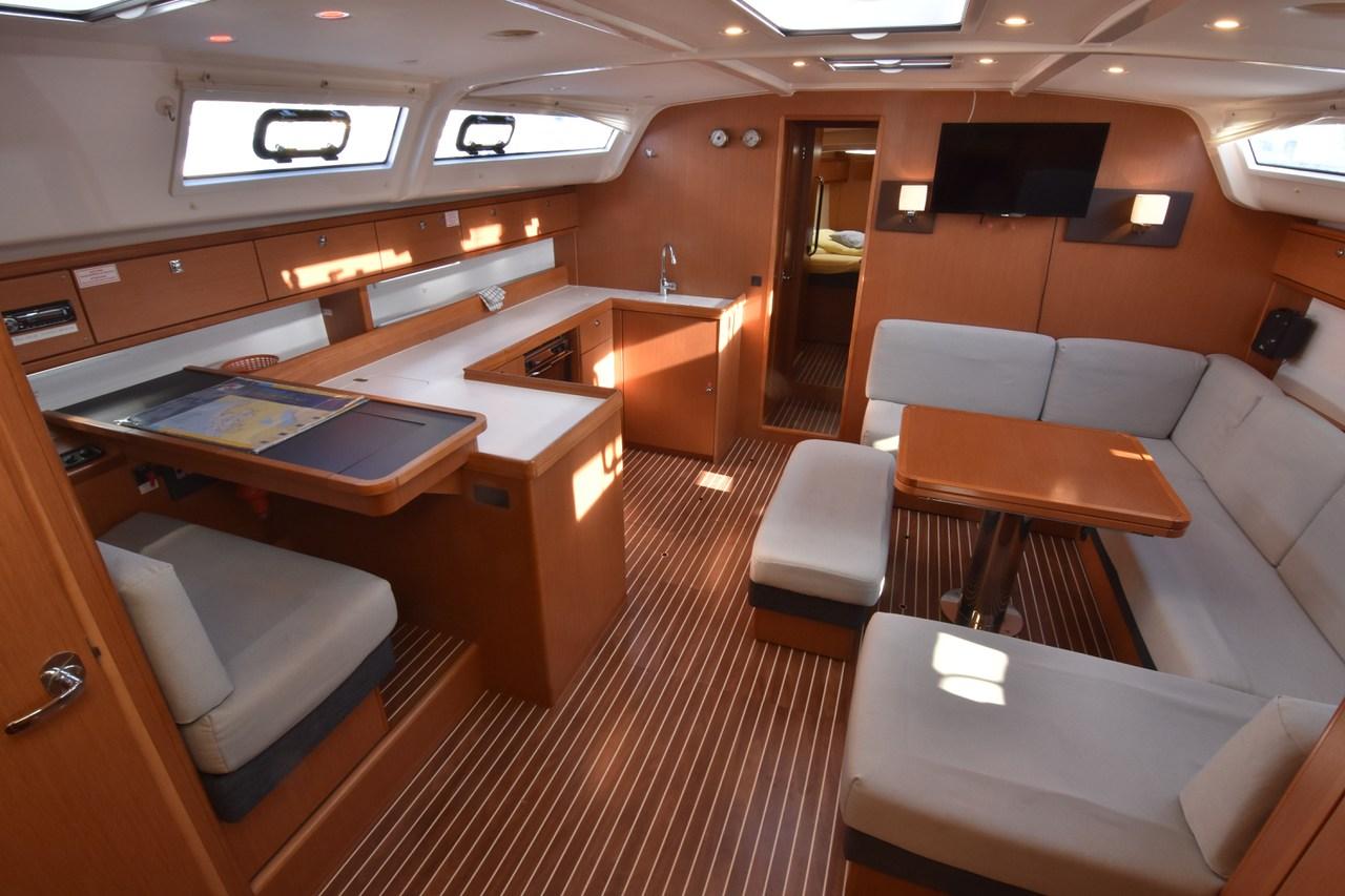 Bavaria Cruiser 51, picture 6