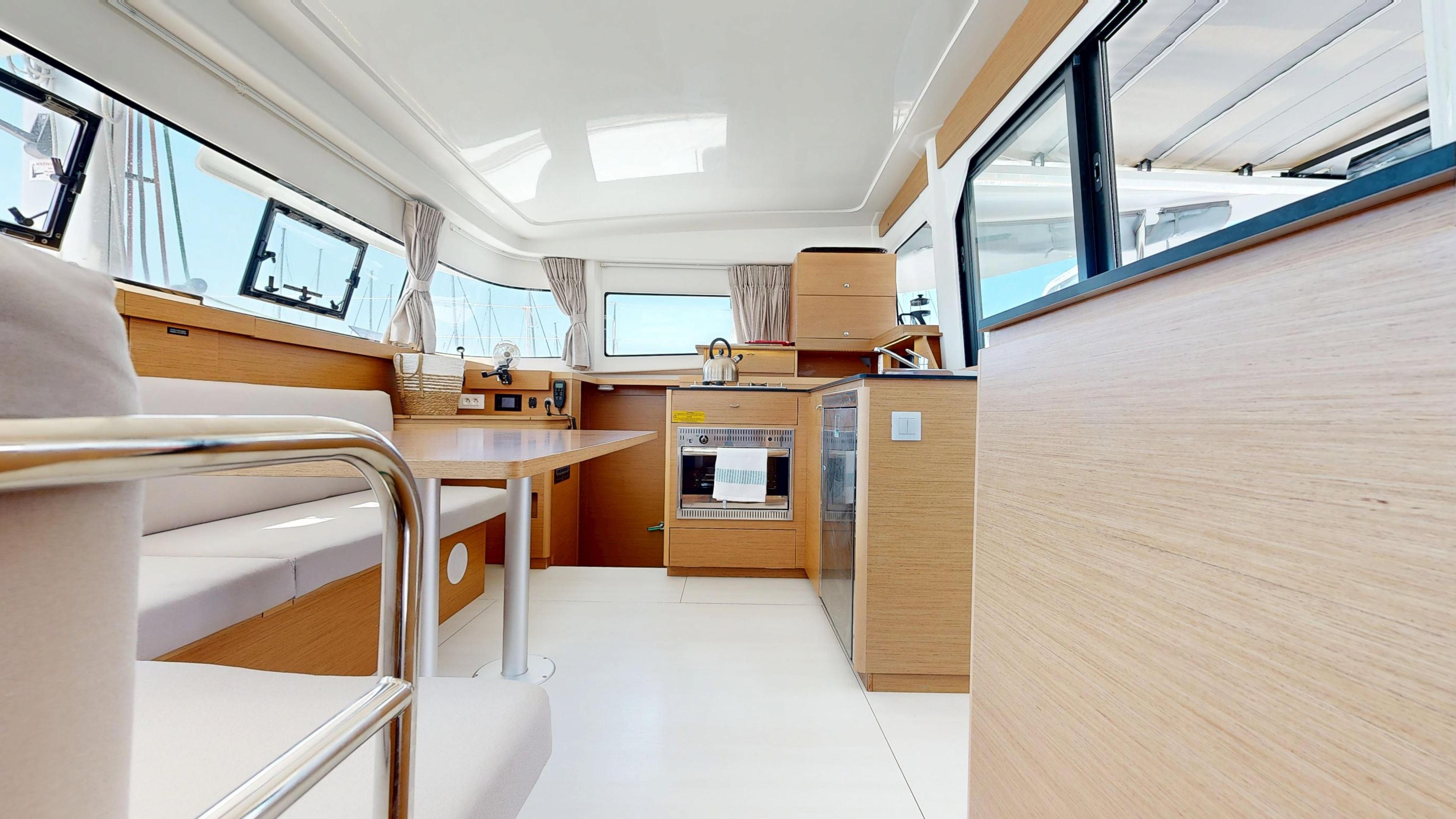 Excess 11 - 4 + 1 cab., picture 15