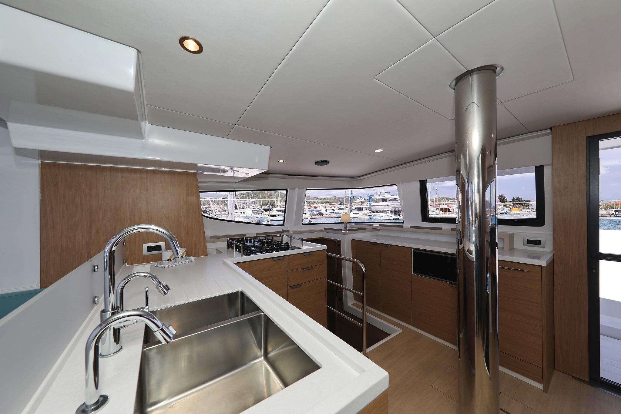 Bali 4.6 - 4 + 1 cab., picture 19