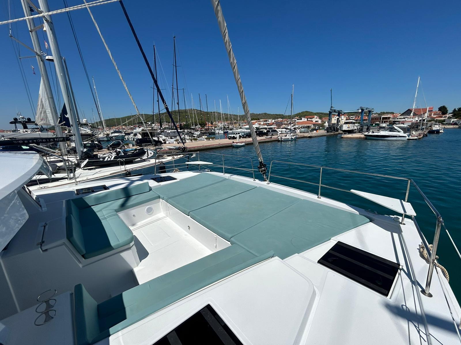 Bali 4.6 - 4 + 1 cab., picture 11