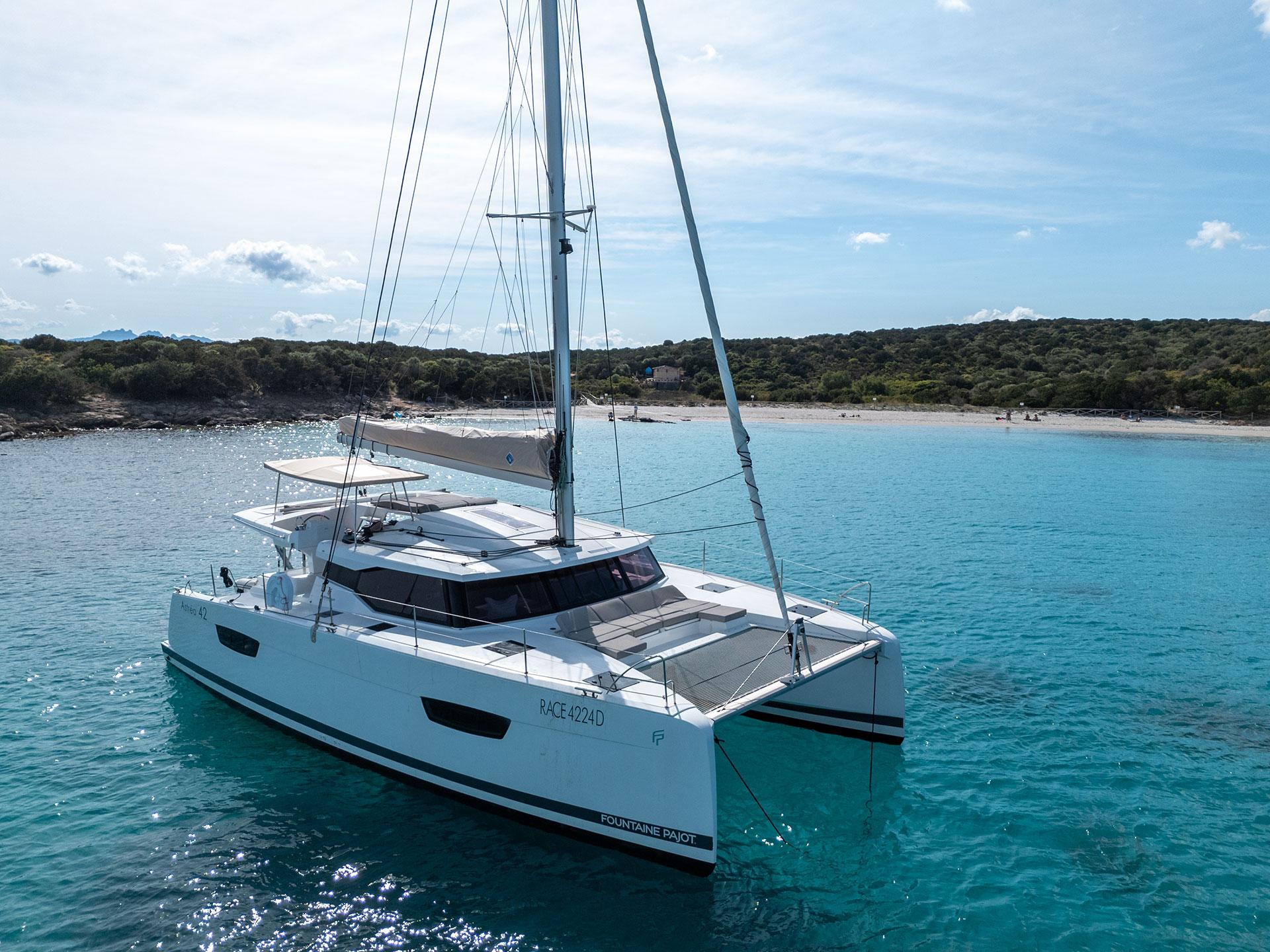 Fountaine Pajot Astrea 42 - 4 + 1 cab., picture 4