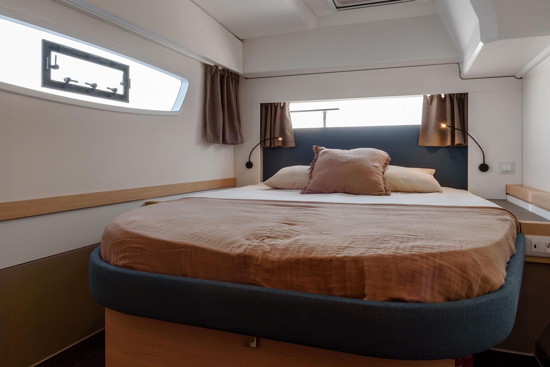 Fountaine Pajot Astrea 42 - 4 + 1 cab., picture 11