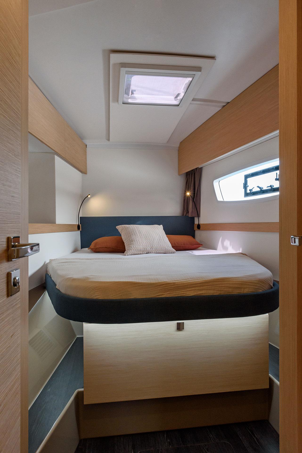 Fountaine Pajot Astrea 42 - 4 + 1 cab., picture 13