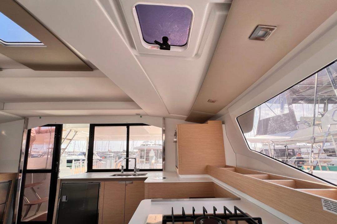Fountaine Pajot Elba 45 - 4 + 1 cab., picture 12