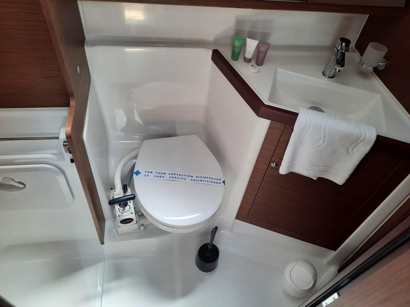 Oceanis 40.1, picture 15