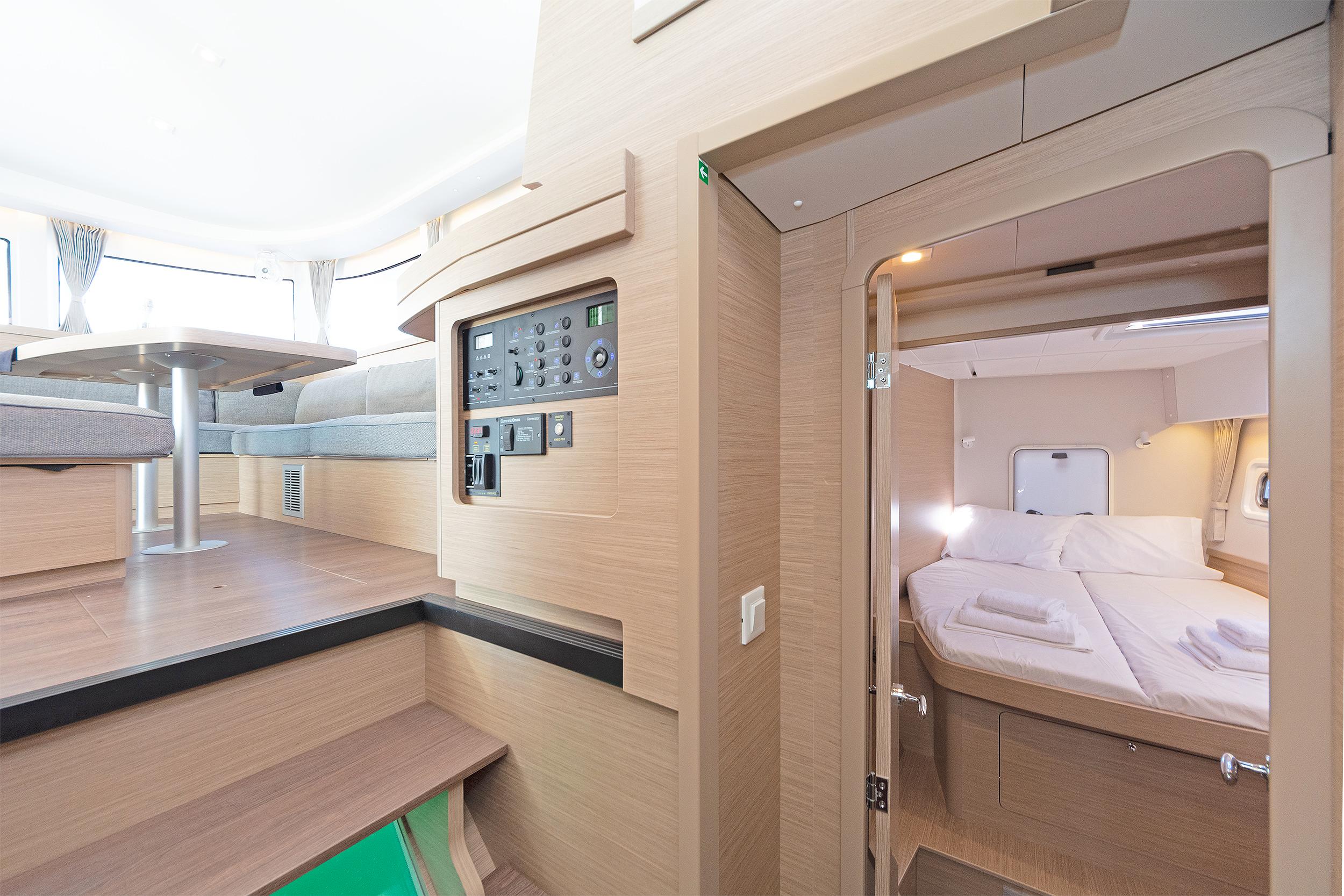 Lagoon 42 - 4 + 2 cab., picture 11