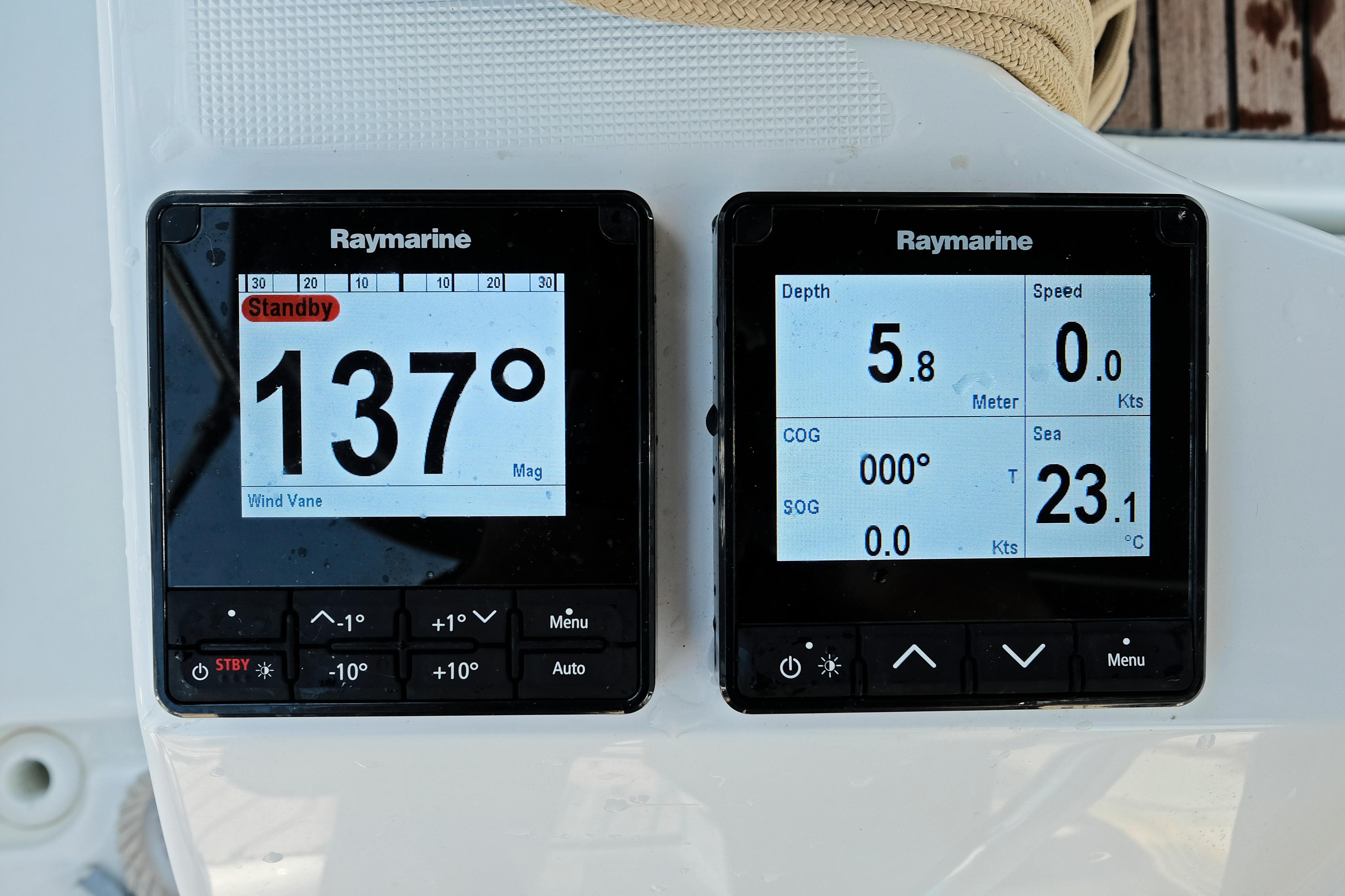 Sun Odyssey 380 - 3 cab., picture 21