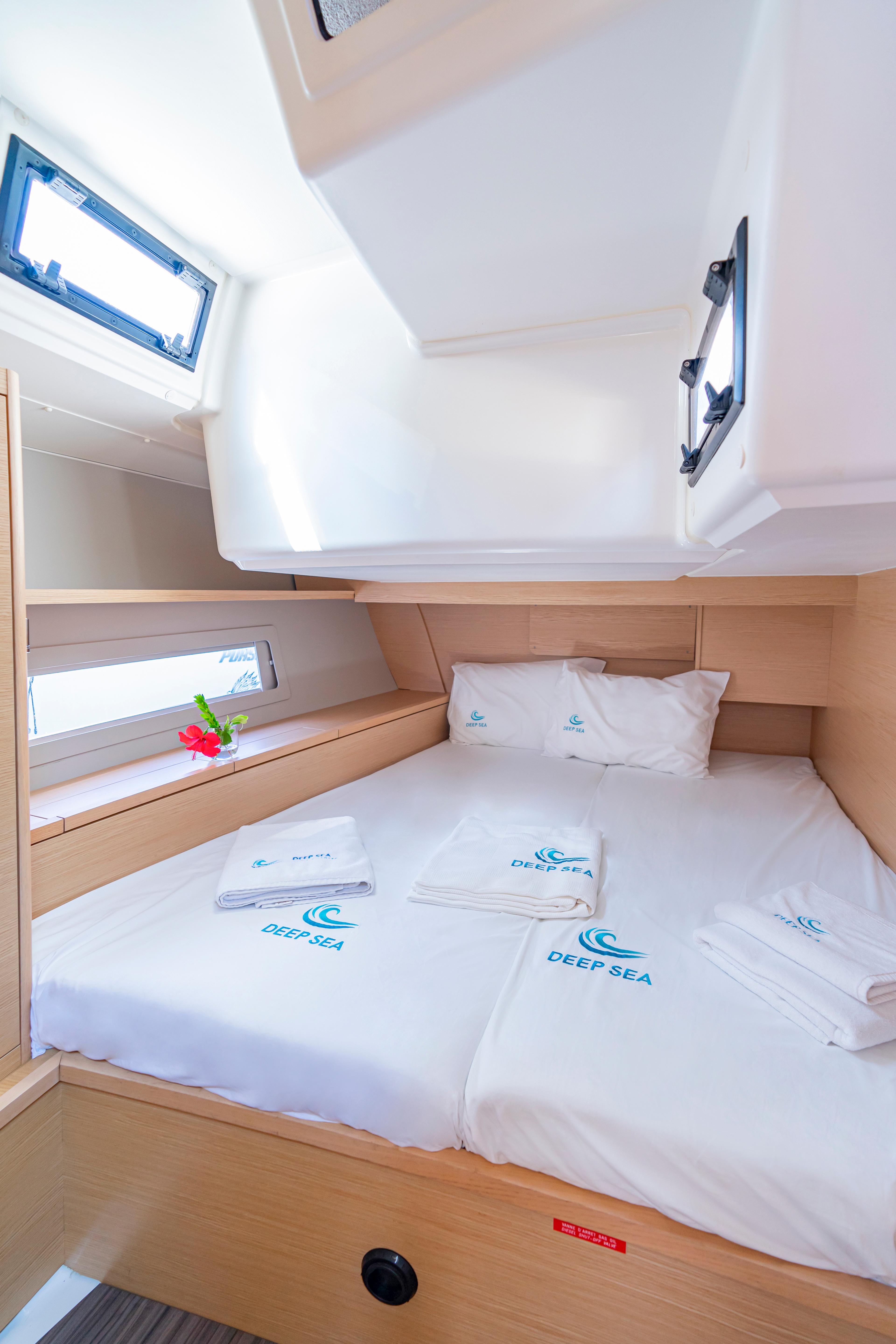 Dufour 470 - 3 cab., picture 19