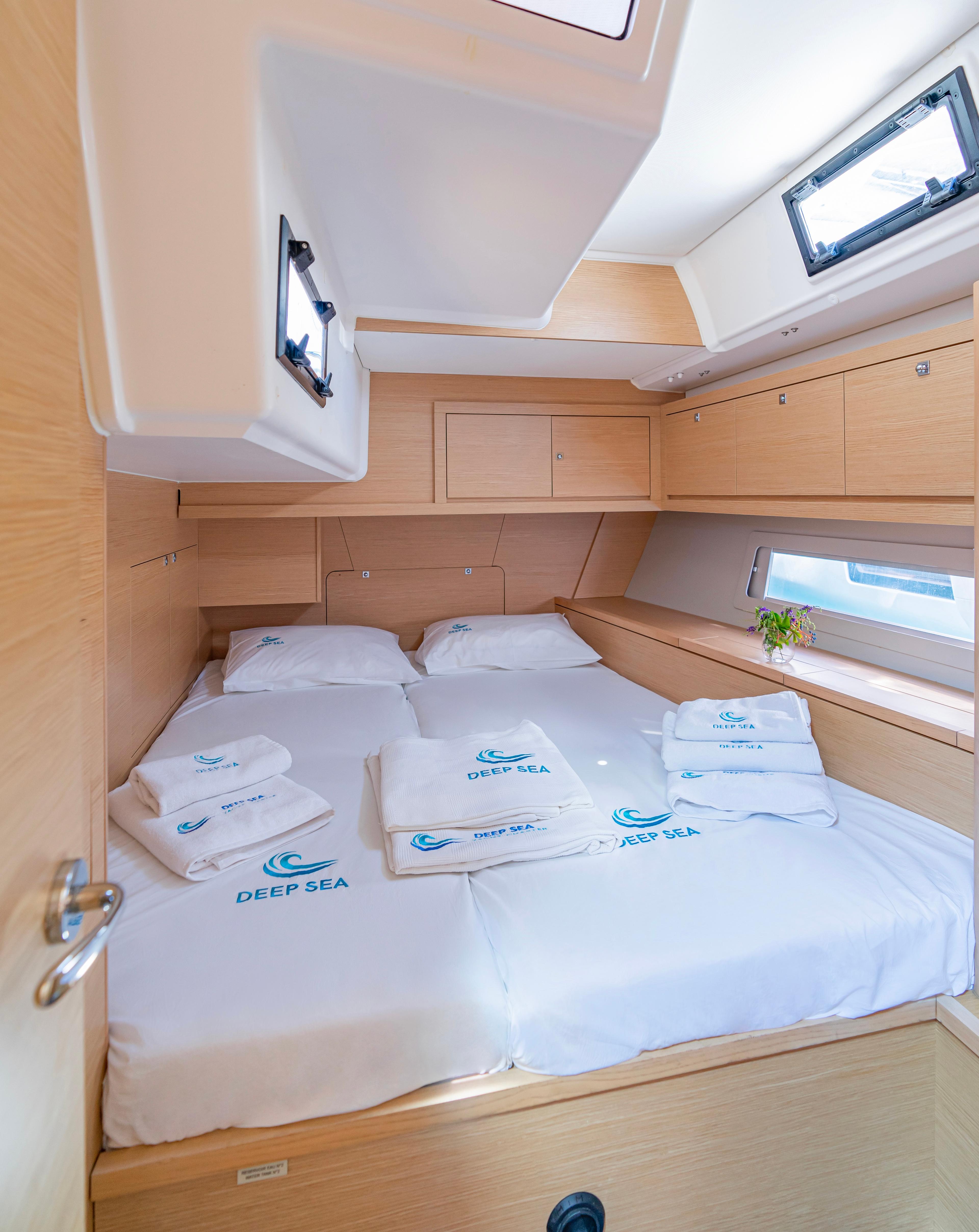 Dufour 470 - 3 cab., picture 18