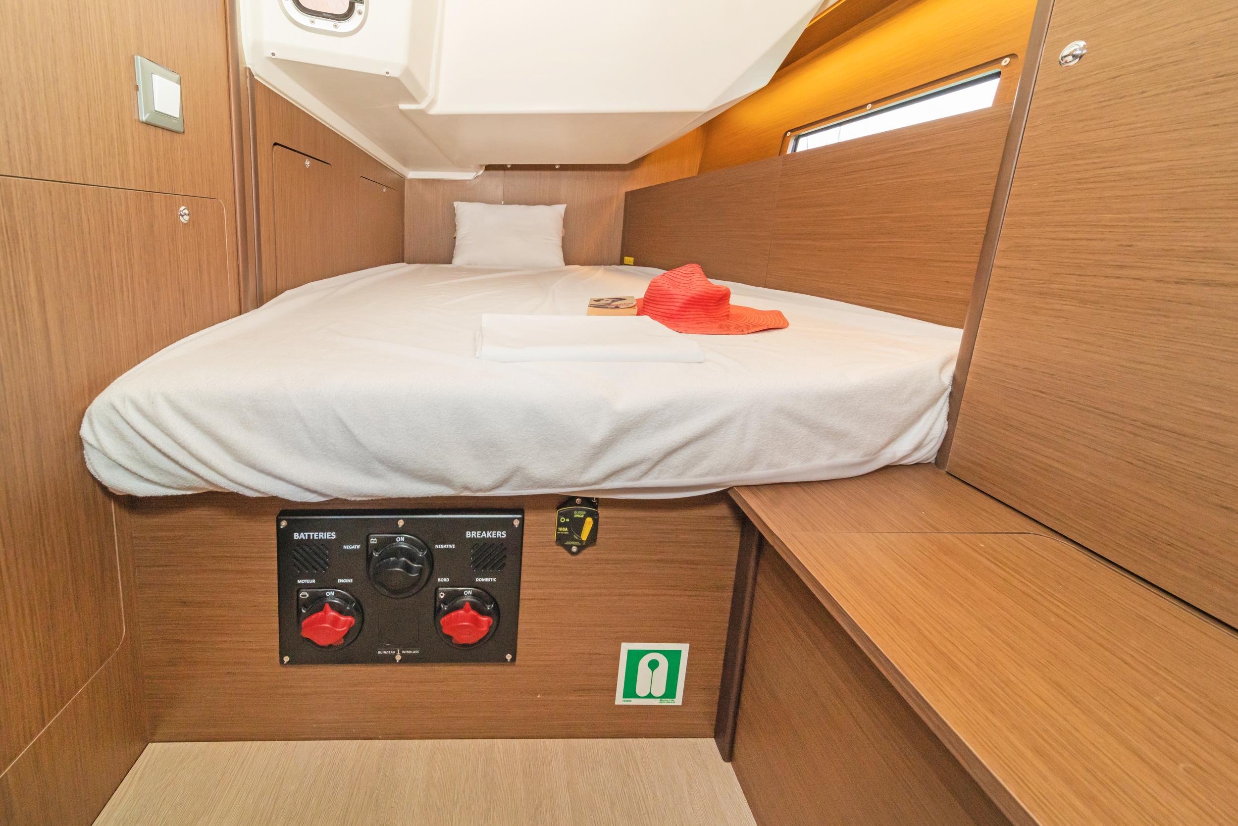 Oceanis 40.1 - 3 cab., picture 10