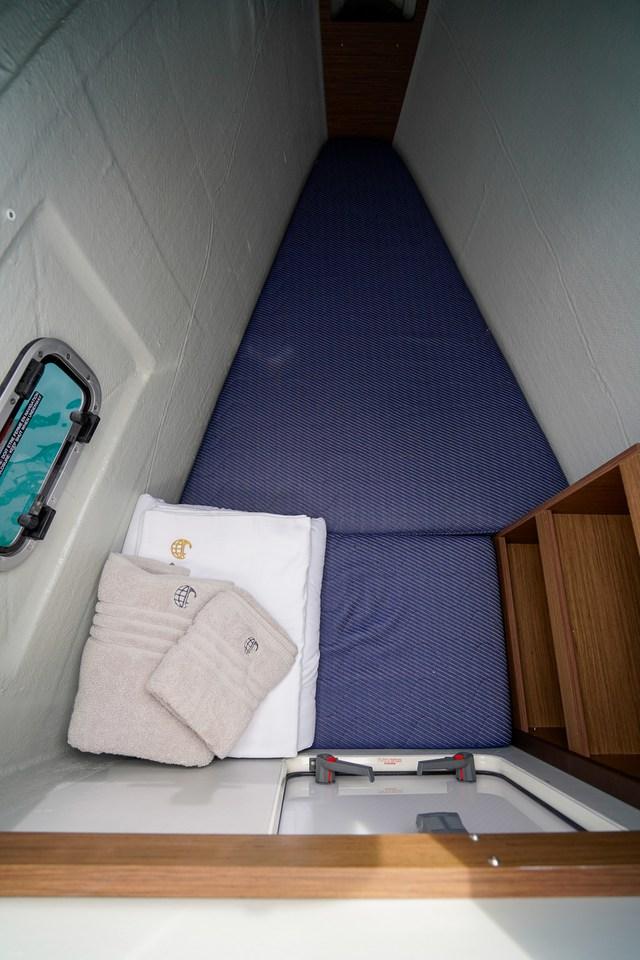 Lagoon 42 - 4 + 2 cab., picture 24