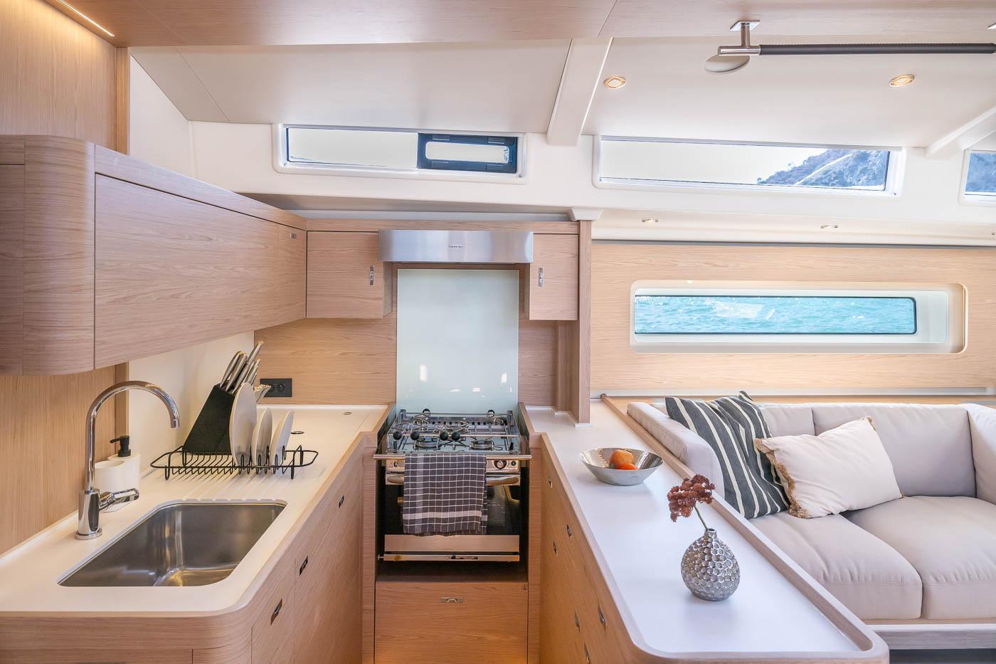 Oceanis 60 - 3 + 1 cab., picture 21