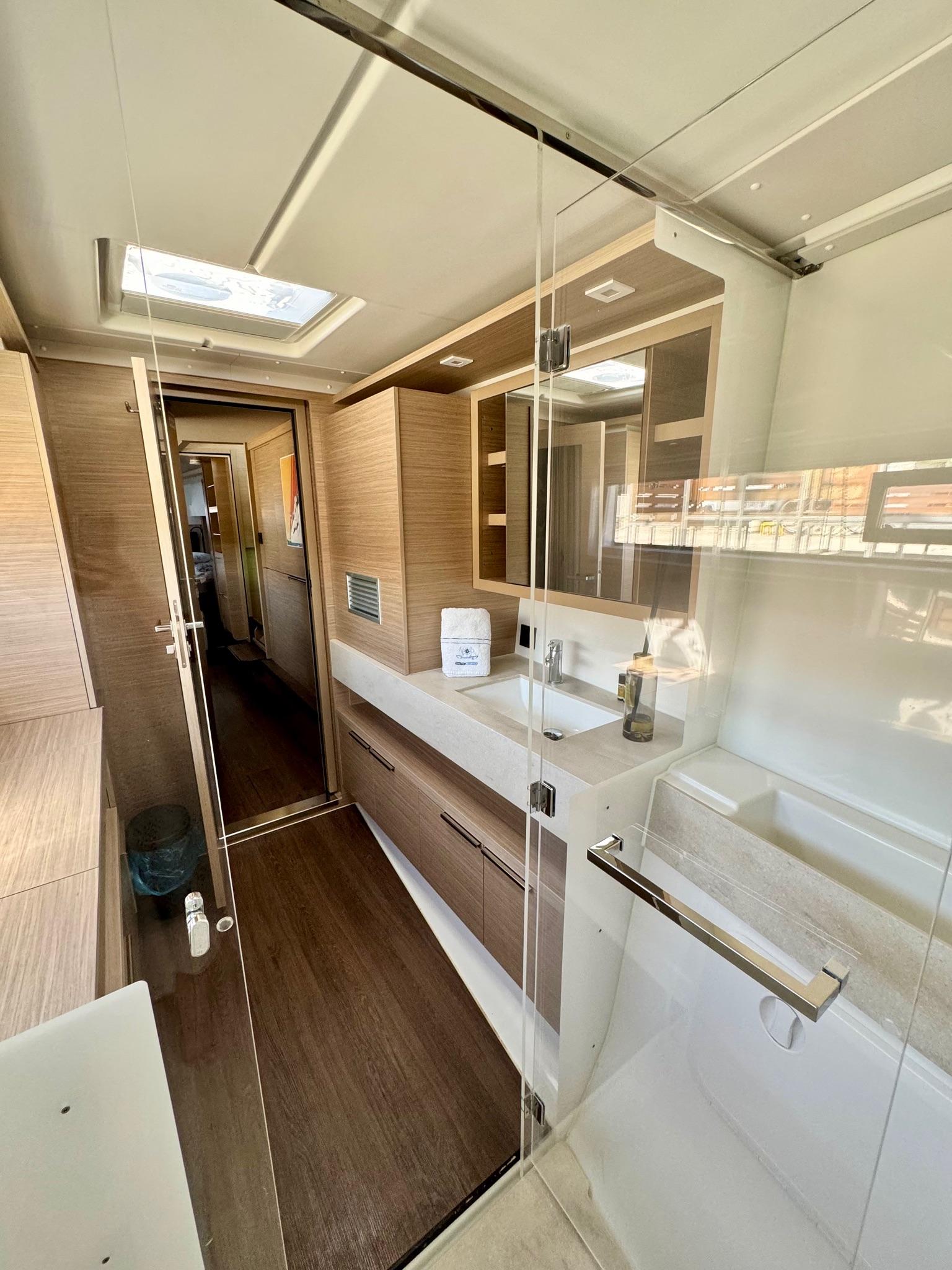 Lagoon 46 OW - 3 + 2 cab., picture 13