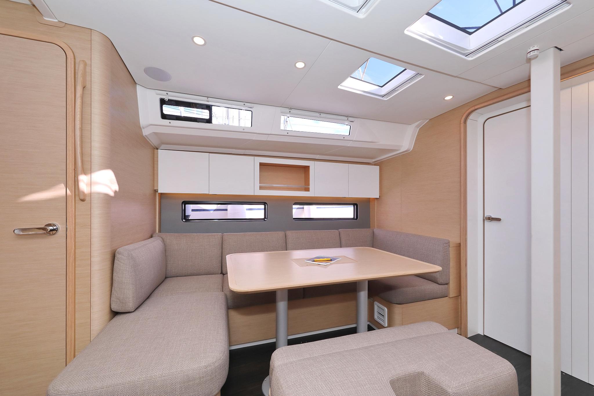 Dufour 41 - 4 cab., picture 14