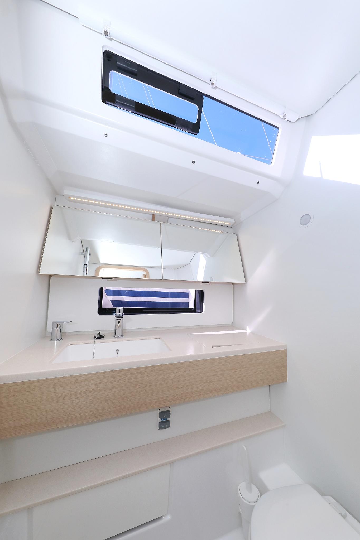 Dufour 41 - 4 cab., picture 32