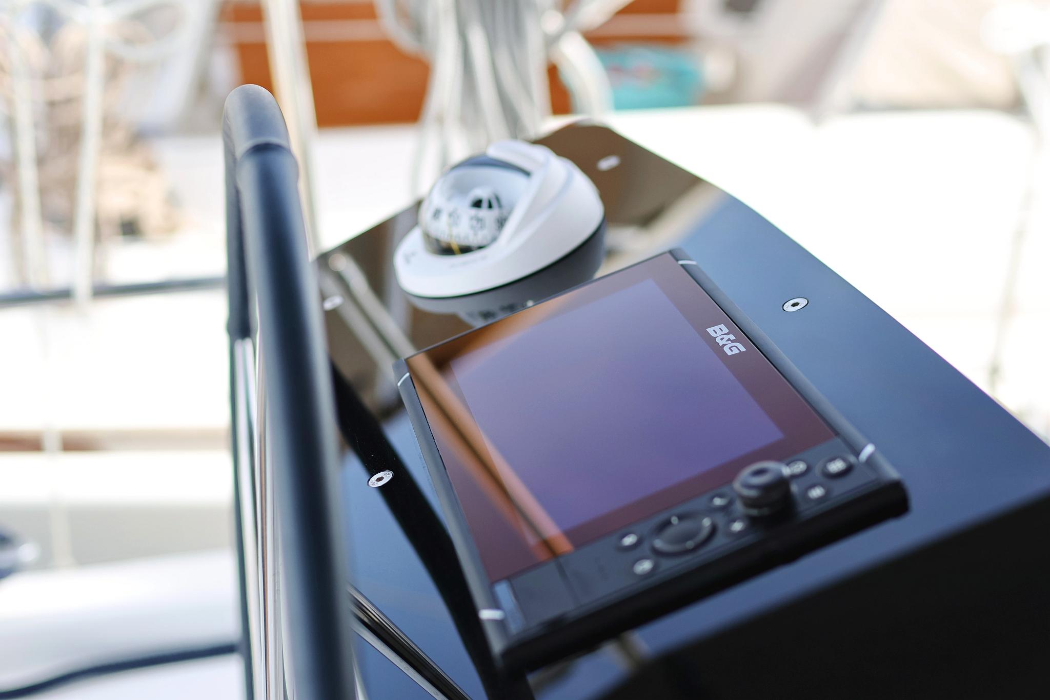 Dufour 41 - 4 cab., picture 40