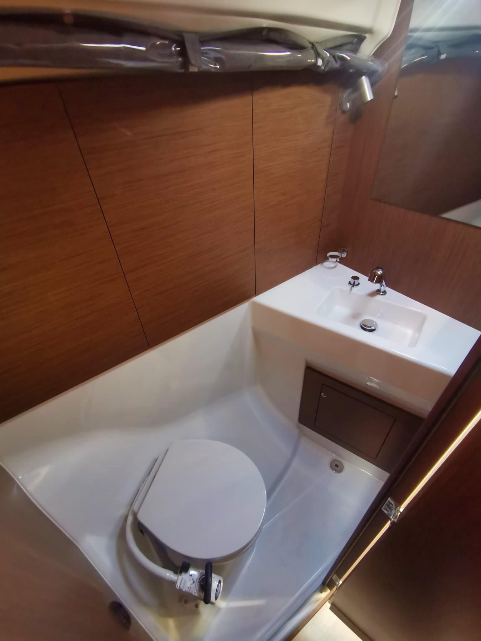 Oceanis 40.1, picture 6